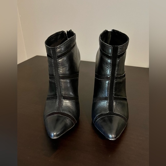 French Connection booties size 6.5 - Picture 3 of 4